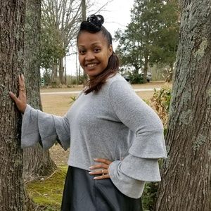 Meet your Posher, Donyale